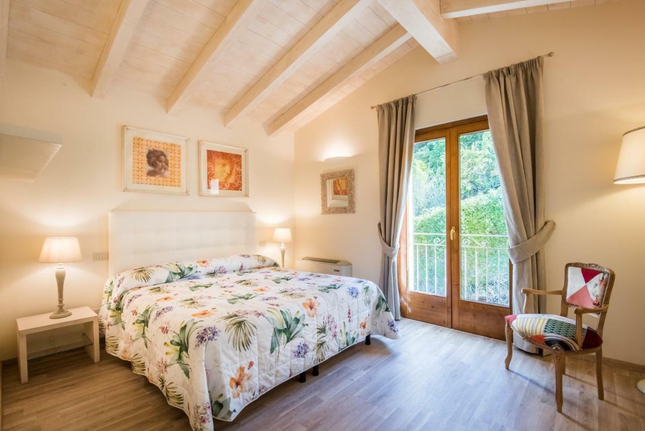 Casa Vacanze Squarcialupi Кастелина ин Шианти Экстерьер фото