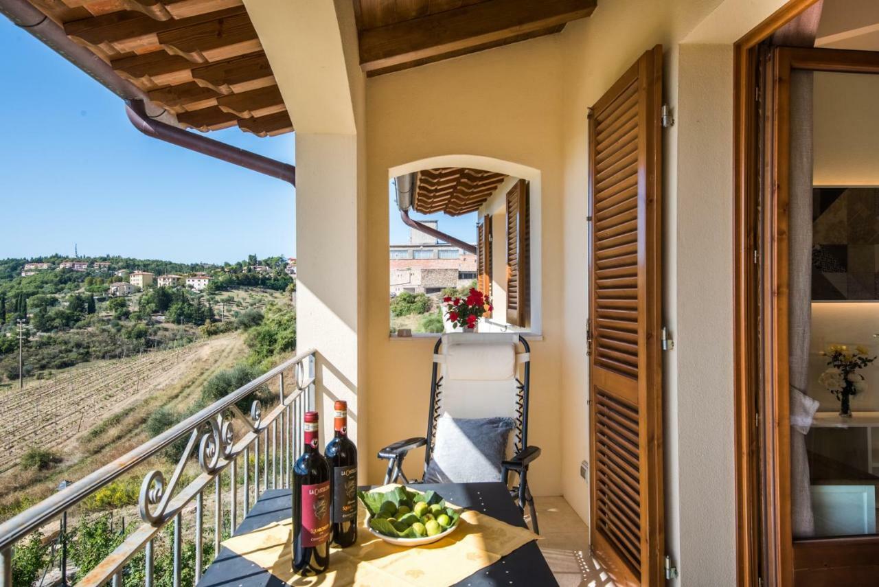 Casa Vacanze Squarcialupi Кастелина ин Шианти Экстерьер фото